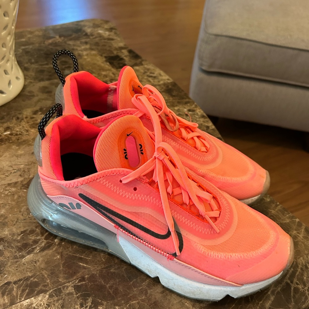 Nike Pink and Black Sneakers with Air Cushioning